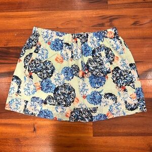 J.Crew elastic waist skirt, floral pattern, EUC, size Medium